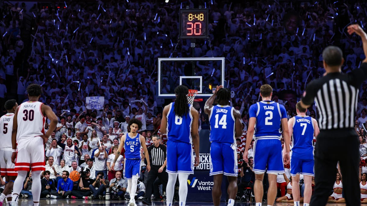 Duke vs. Kansas: A Thrilling College Basketball Showdown in Las Vegas
