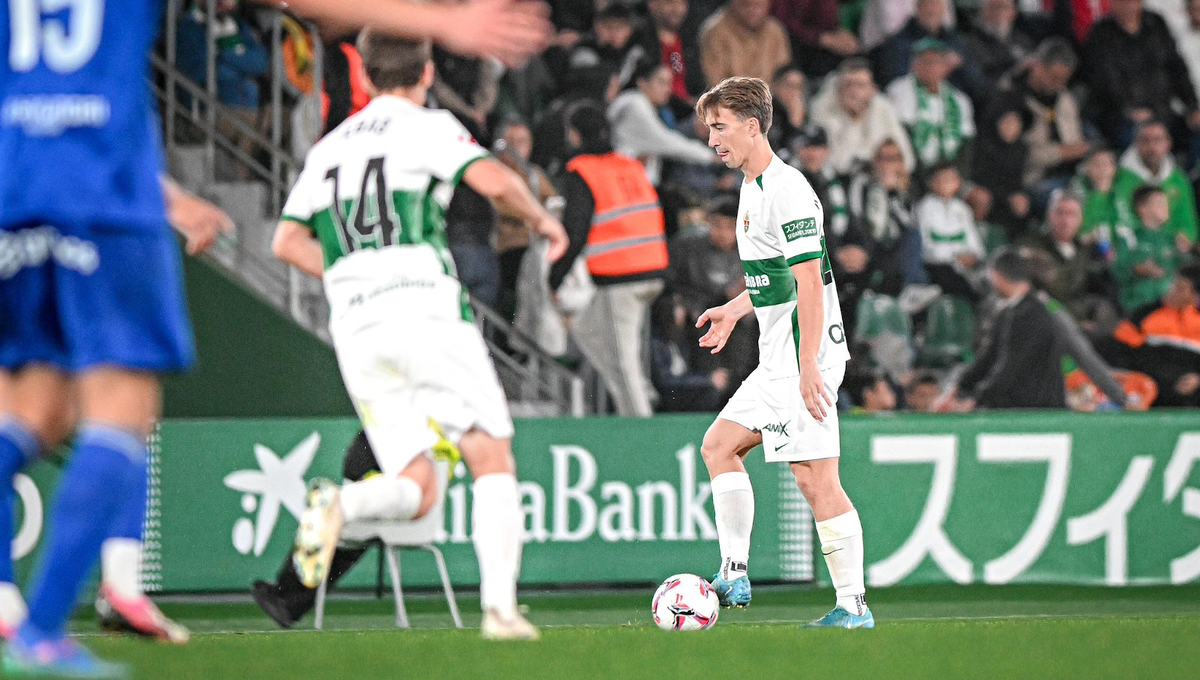 Resumen de la Jornada 16 de LaLiga Hypermotion: Elche Brilla con Triunfo Contundente Resumen de la Jornada 16 de LaLiga Hypermotion: Elche Brilla con Triunfo Contundente