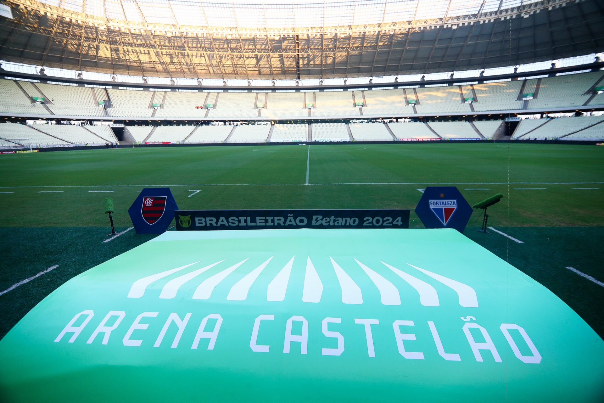 Fortaleza x Flamengo: Confronto Decisivo no Castelão pelo Brasileirão