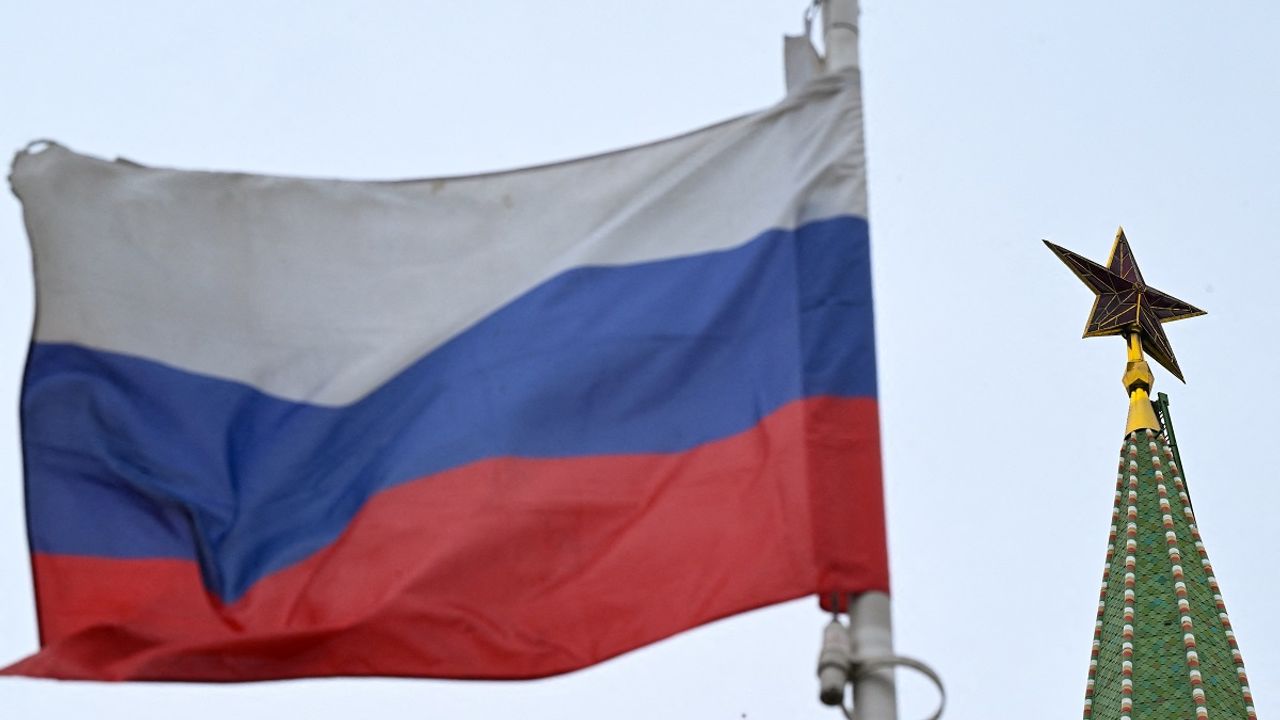 Le Kremlin promet une réponse après des frappes américaines en Ukraine