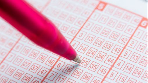 Un afortunado ganador en Reino Unido se lleva 212 millones de euros en el Euromillones Un afortunado ganador en Reino Unido se lleva 212 millones de euros en el Euromillones